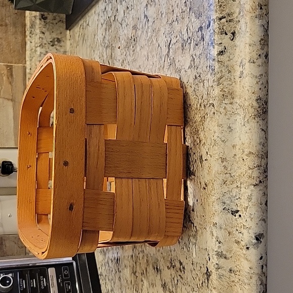 Peterboro Basket Company Rectangular Weaved Wicker 12”x7.5” Signed - Picture 5 of 9